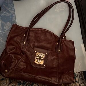 B. Makowsky Elegant Brown Leather Handbag